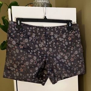 Purple shimmer floral shorts, LOFT size 6